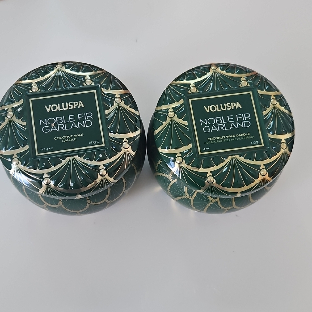 2 Voluspa Noble Fir Garland Mini Tin  Candles